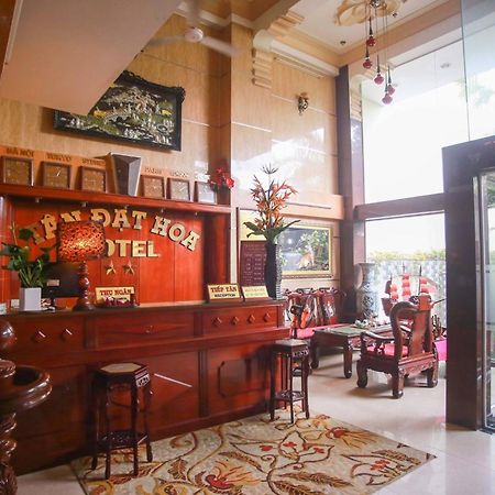 Tan Dat Hoa Hotel & Massage Ciudad Ho Chi Minh  Exterior foto