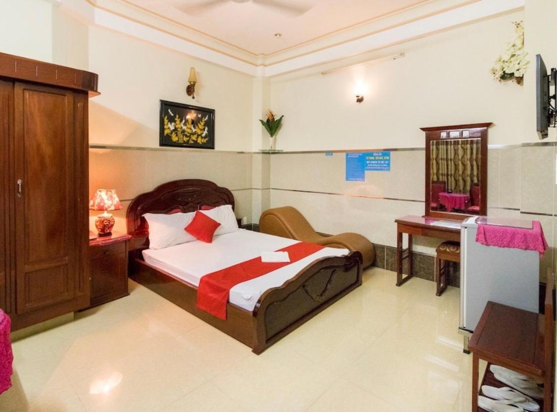 Tan Dat Hoa Hotel & Massage Ciudad Ho Chi Minh  Exterior foto